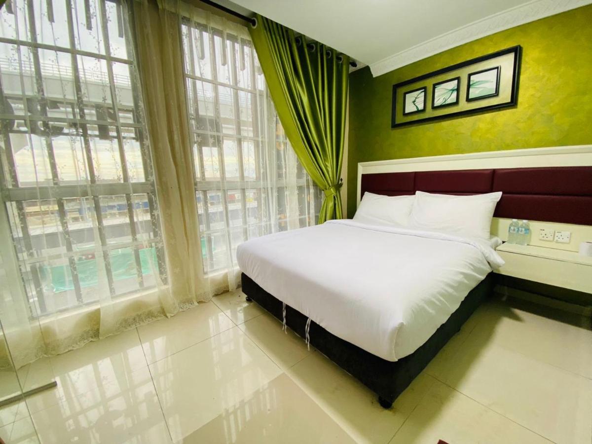 Surya Boutique Hotel Кланг Екстериор снимка
