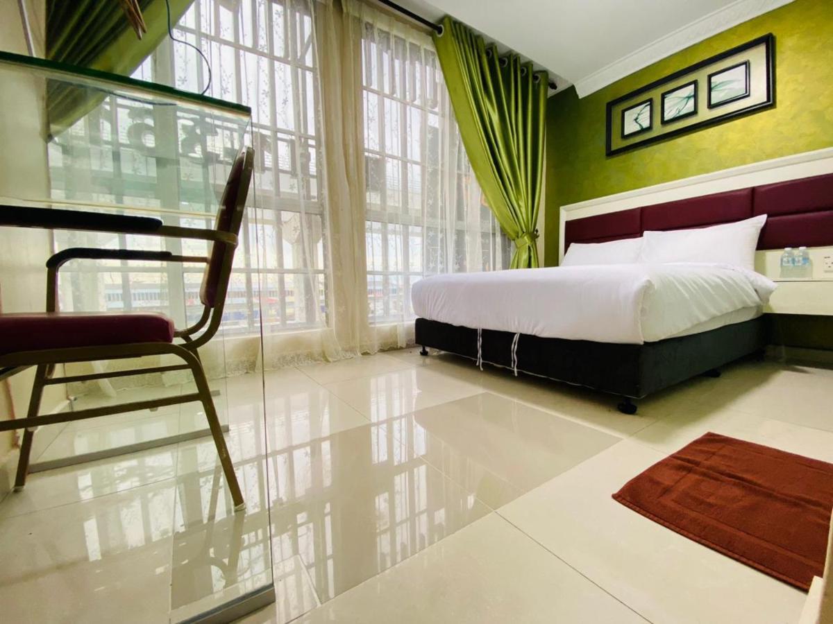 Surya Boutique Hotel Кланг Екстериор снимка
