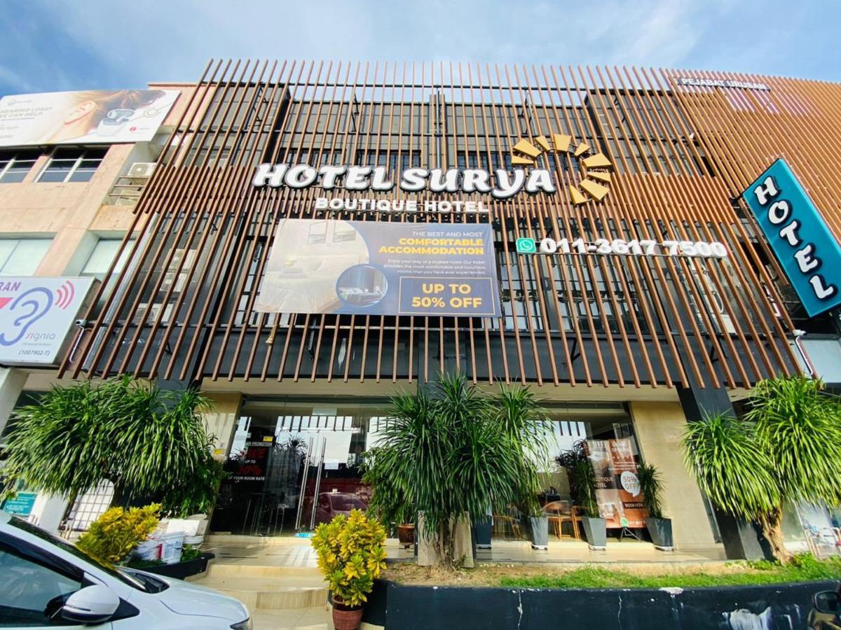 Surya Boutique Hotel Кланг Екстериор снимка